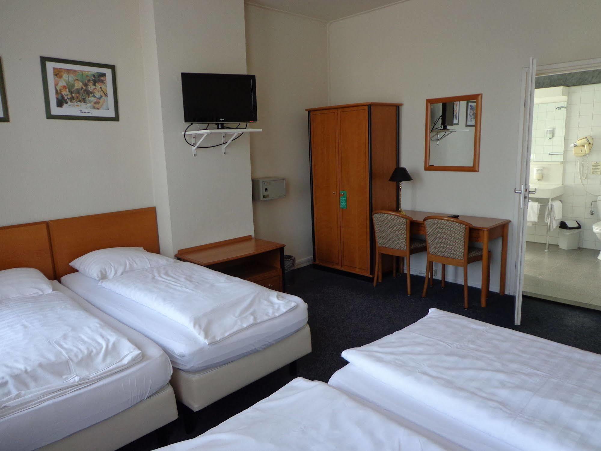 Hotel Wilhelmina Venlo Exterior photo